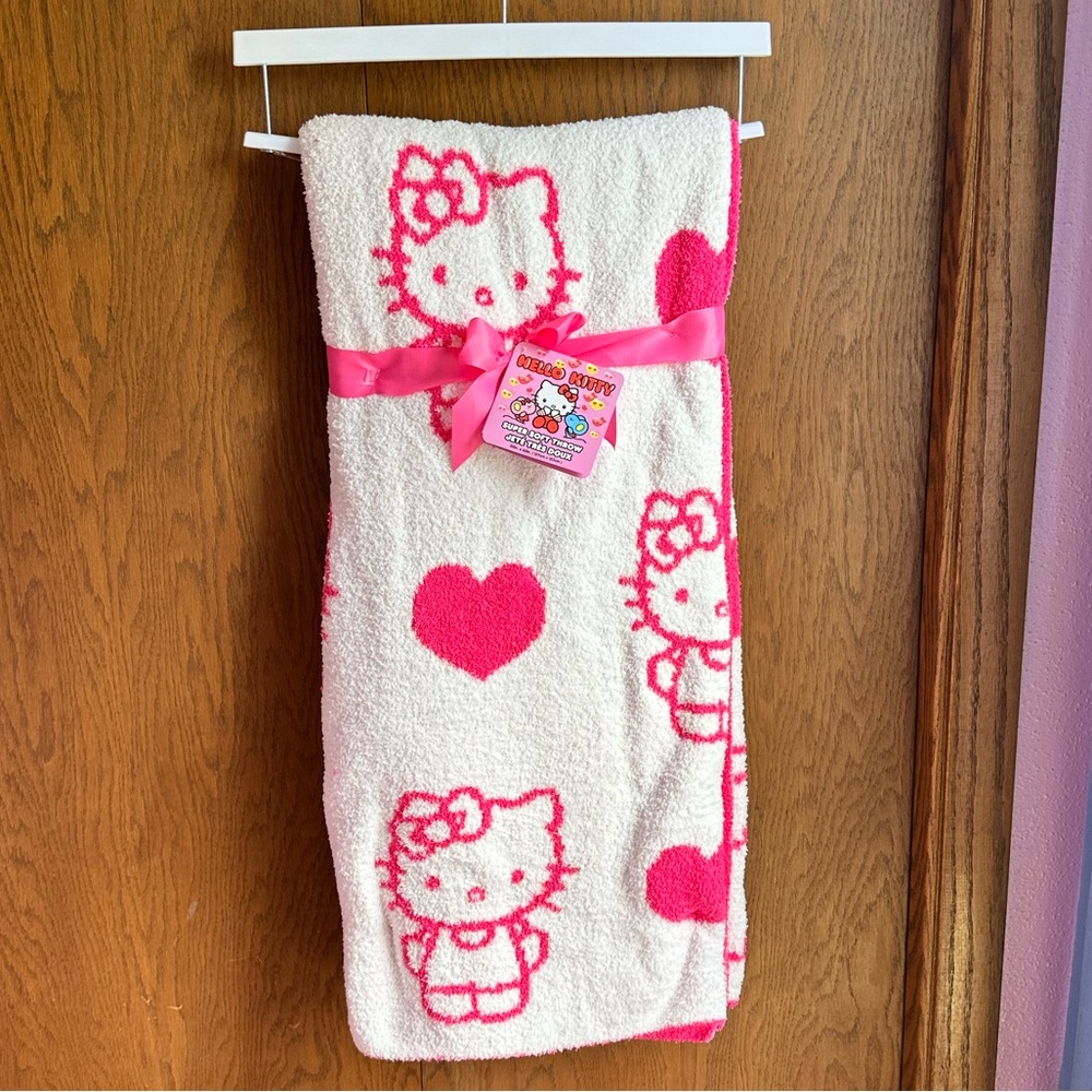 Hello Kitty Blanket